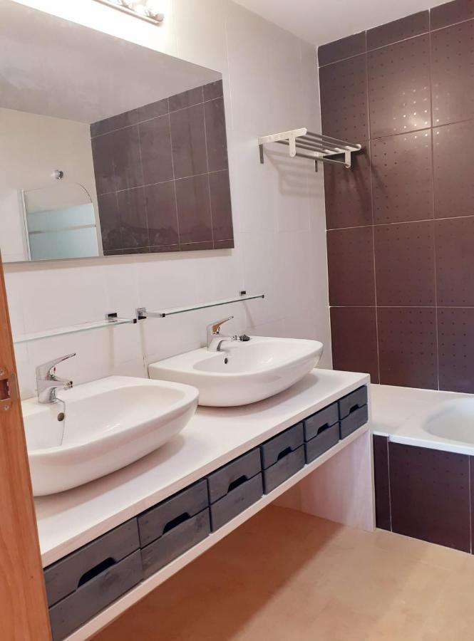 Spacious Luxe Apartment On Mar Menor Golf Resort With Padel, Fitness, Wellness Facilities ตอร์เร-ปาเชโก ภายนอก รูปภาพ